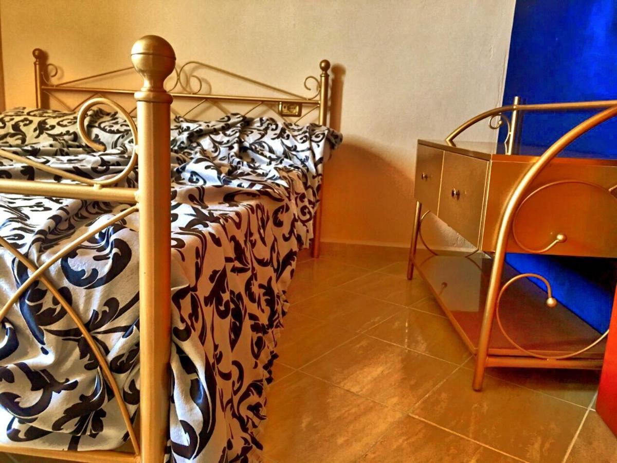 Luxury Holiday In Royal Apartment For King And Queen Sarande Ngoại thất bức ảnh