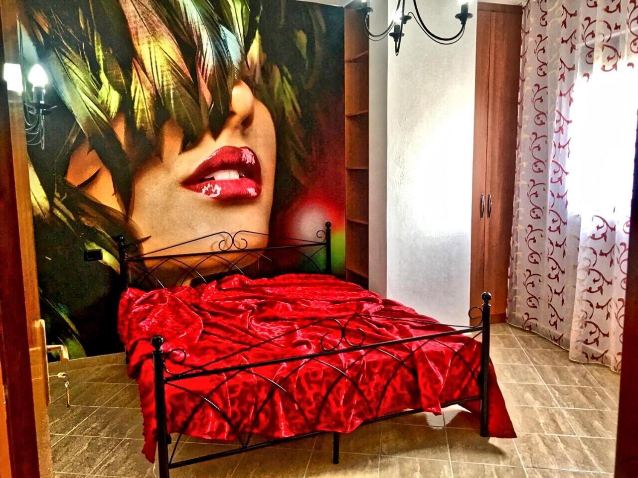 Luxury Holiday In Royal Apartment For King And Queen Sarande Ngoại thất bức ảnh