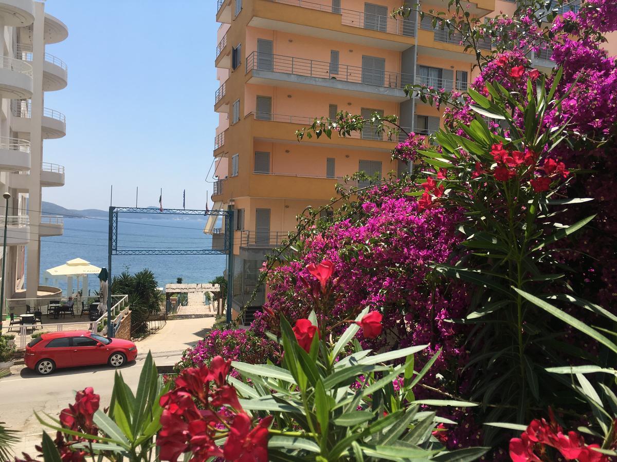 Luxury Holiday In Royal Apartment For King And Queen Sarande Ngoại thất bức ảnh