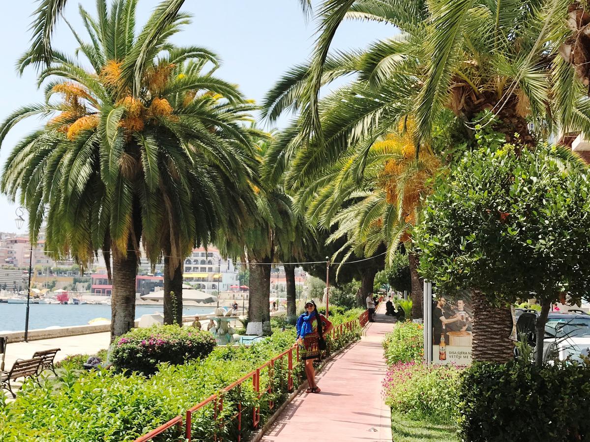 Luxury Holiday In Royal Apartment For King And Queen Sarande Ngoại thất bức ảnh